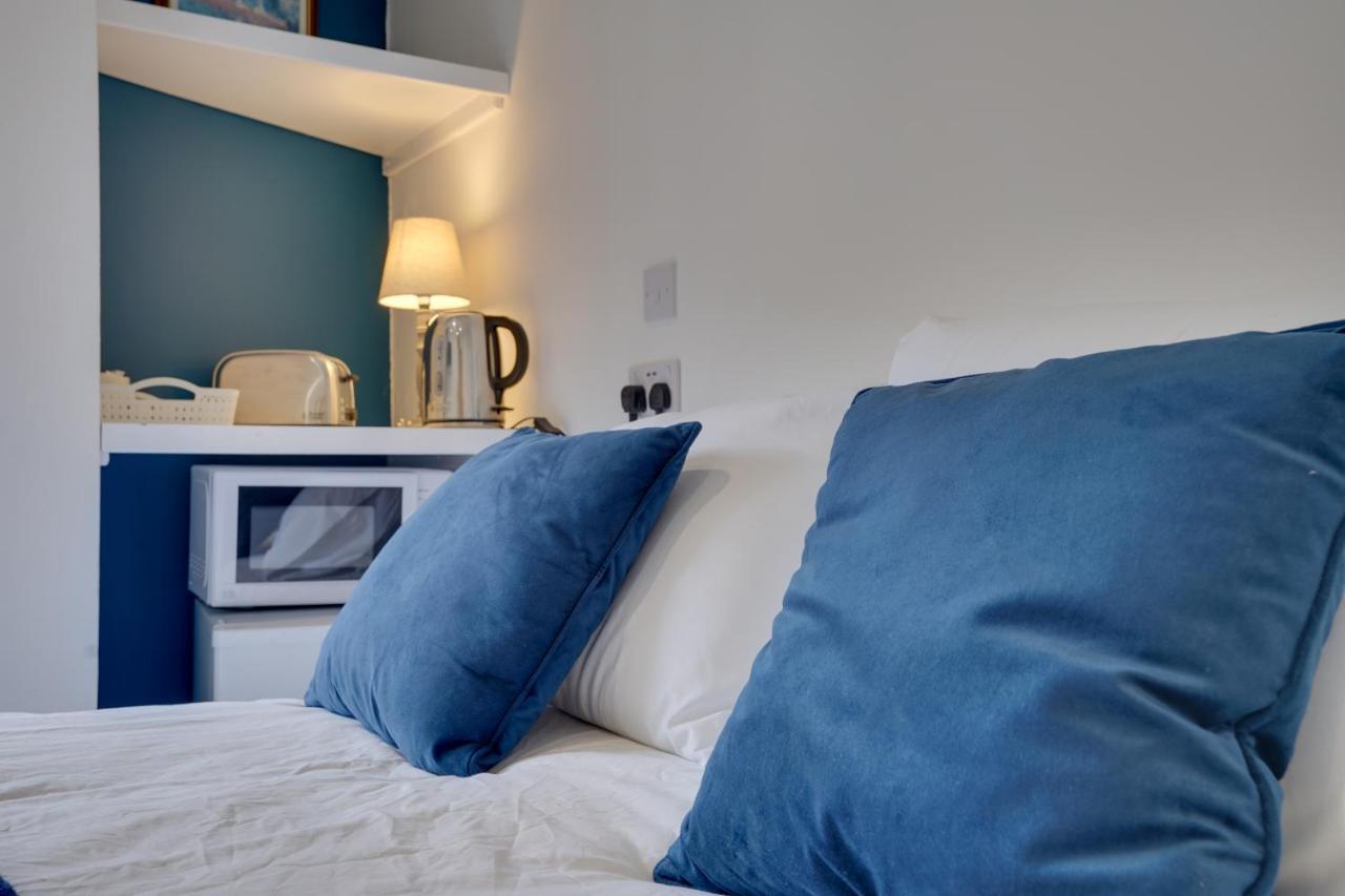 Homesly Guest Rooms, Comfortable En-Suite Guest Rooms With Free Parking And Self Check-In Бервик-апон-Твид Экстерьер фото