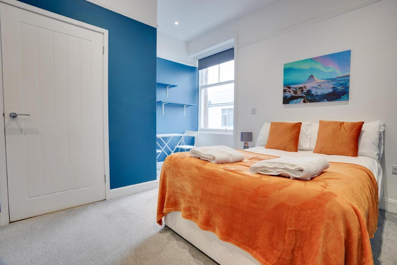 Homesly Guest Rooms, Comfortable En-Suite Guest Rooms With Free Parking And Self Check-In Бервик-апон-Твид Экстерьер фото