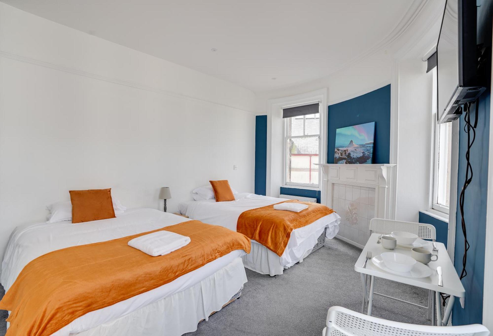 Homesly Guest Rooms, Comfortable En-Suite Guest Rooms With Free Parking And Self Check-In Бервик-апон-Твид Экстерьер фото