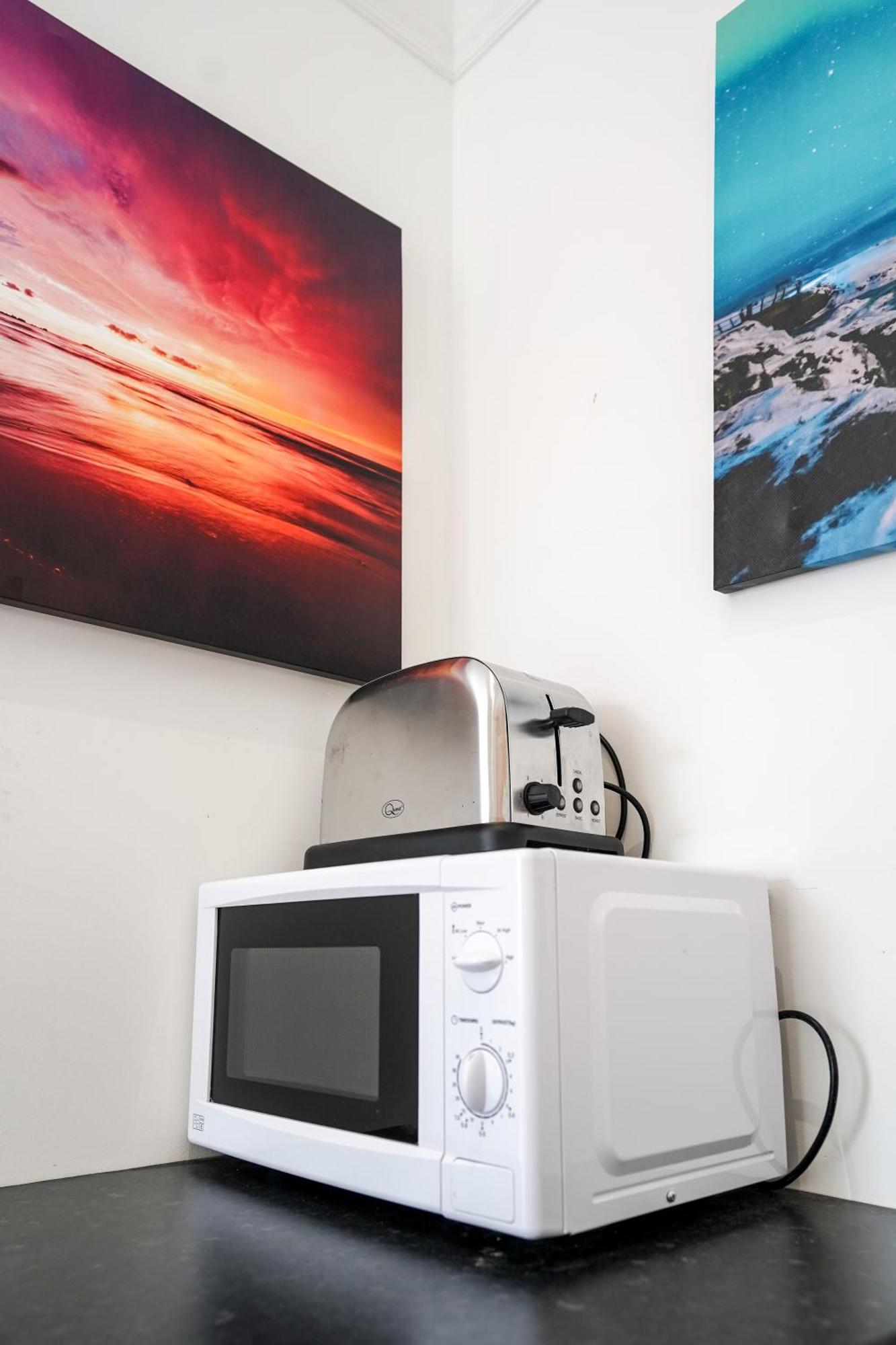 Homesly Guest Rooms, Comfortable En-Suite Guest Rooms With Free Parking And Self Check-In Бервик-апон-Твид Экстерьер фото
