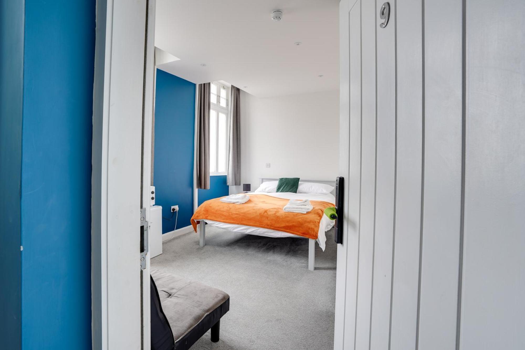 Homesly Guest Rooms, Comfortable En-Suite Guest Rooms With Free Parking And Self Check-In Бервик-апон-Твид Экстерьер фото