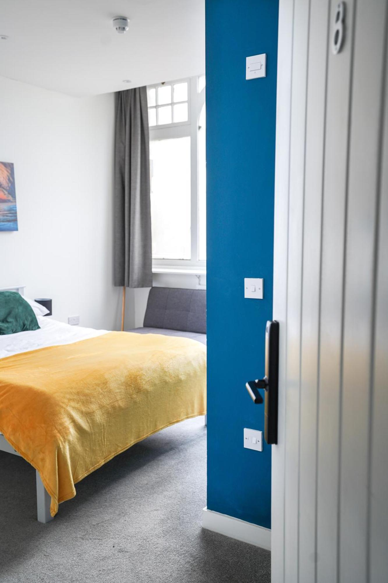 Homesly Guest Rooms, Comfortable En-Suite Guest Rooms With Free Parking And Self Check-In Бервик-апон-Твид Экстерьер фото